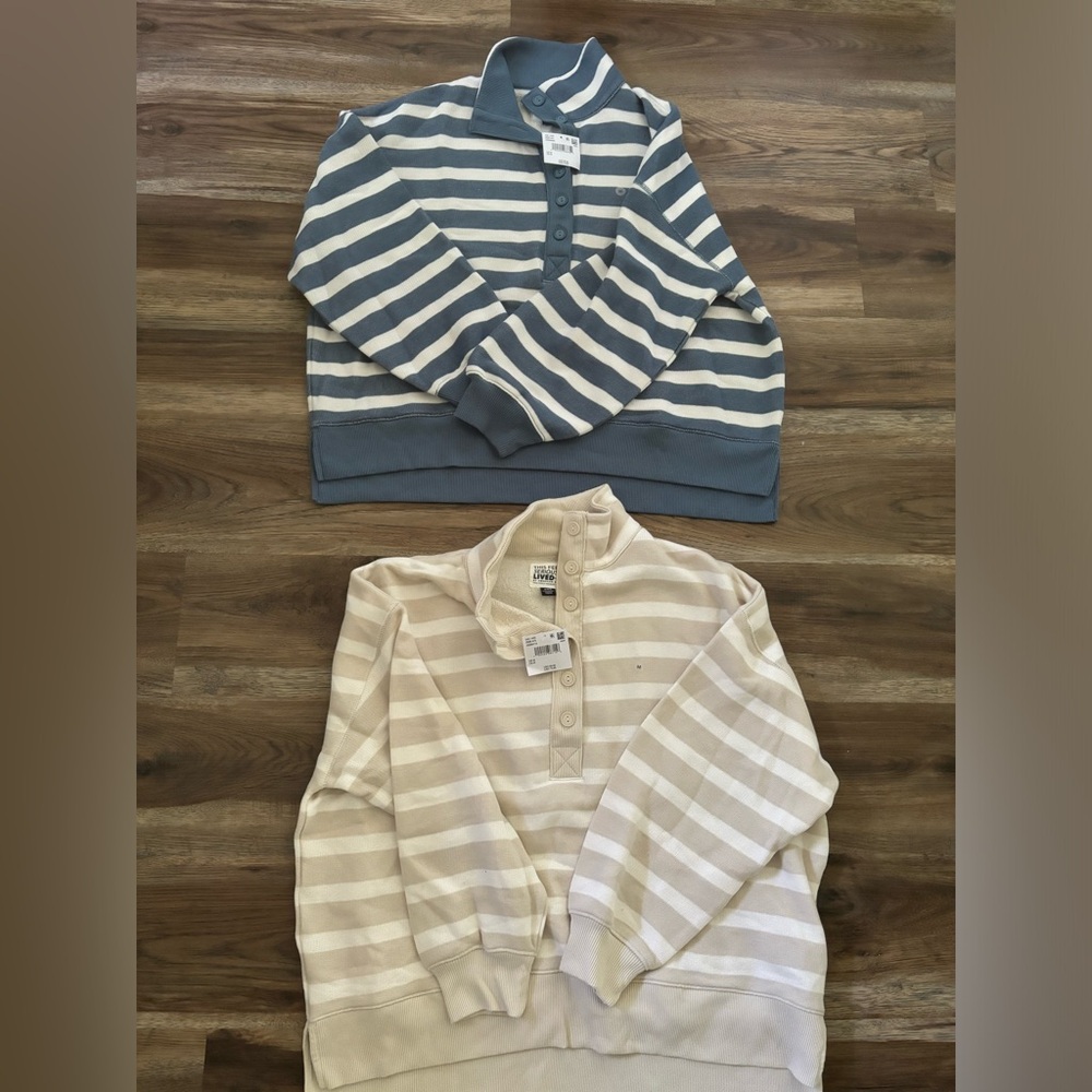 Bundle - 2 American eagle sweaters/sweatshirts size medium